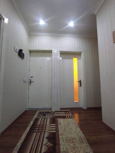 9 ci mikrorayon satilan evler: Bakı, 2 otaqlı, Köhnə tikili, 54 kv. m — 17