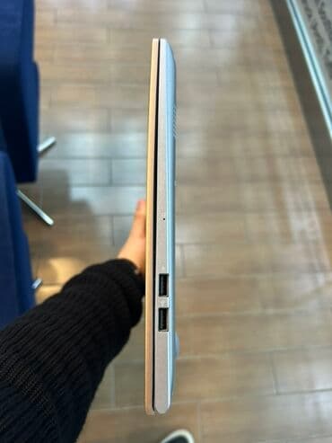 islenmis notebook: ASUS VivoBook 15 K513 noutbuku Prosessor (CPU) Mümkün variantlar:• — 2