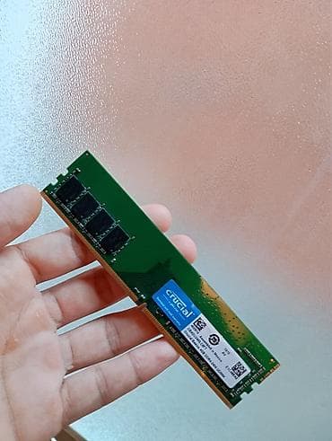 komputer ekrani: Operativ yaddaş (RAM) Crucial, 4 GB, 2400 Mhz, DDR4, PC üçün, İşlənmiş — 1