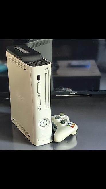 one plus one: Xbox 360 oyun konsolu Wp- 0773242024 Bütün kabelleri orginal yerinde — 1