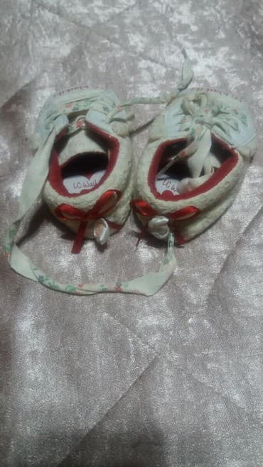 детские ботинки на шнурках: Təzədən heç seçilmir.19 razmer.Lc waikiki dən alınıb — 2