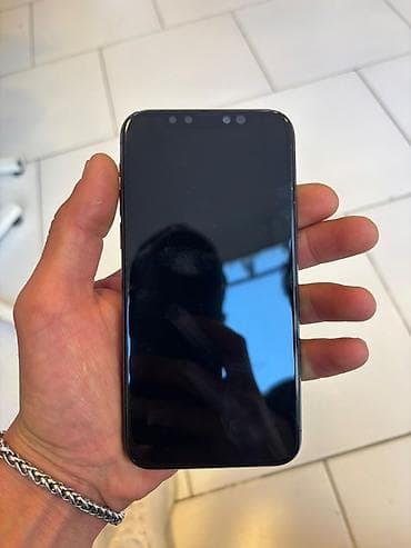 dubay isqi ayfon: IPhone 11 Pro, 256 GB, Space Gray, Face ID — 3