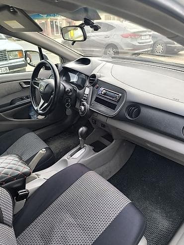 usax masini: Honda Insight: 1.3 l | 2010 il Hetçbek — 5