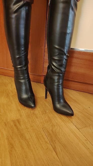 qadın sapaşkiləri: 1 dəfə geyinilib — 2