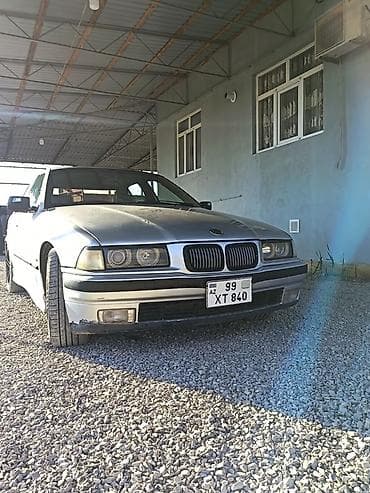 Avtomobil alışı: BMW 3 Series E36 sedan - Kuzov: gümüşü rəng, 4 qapı - Disk və — 5