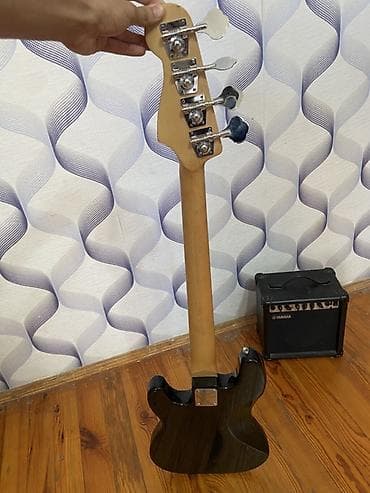 electro gitar: 4 simli elektrik bas gitara + Yamaha praktik gücləndirici - Korpus — 2