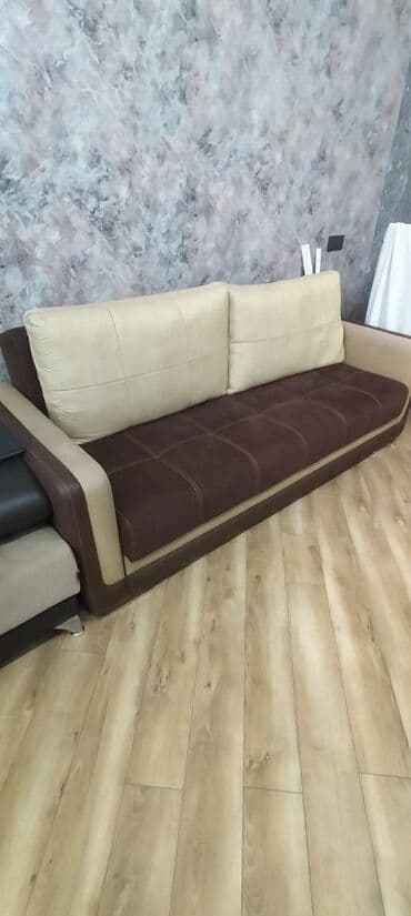 Di̇van-kravat lalafo.az -da Di̇van-kravat