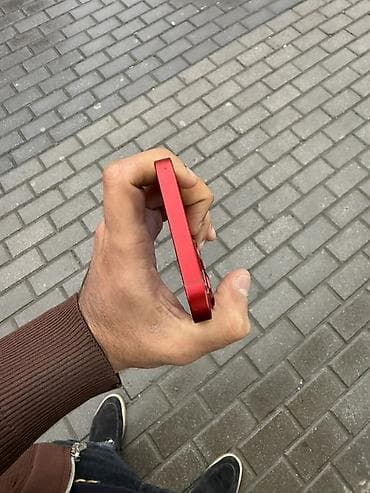 iphone 5 's: IPhone 13, 128 GB, Qırmızı, Face ID — 5