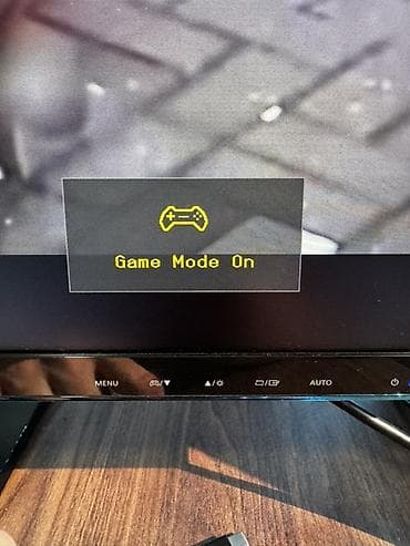 manitor android: Samsung 32" LED monitor Ekran ölçüsü: 27 düym Game mode var(Oyun — 10