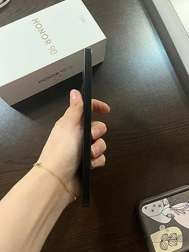 Мобильные телефоны и аксессуары: Honor 90 Lite, цвет - Черный — 1