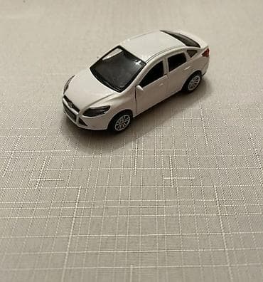 Təcili Satılır…Endirim Var… Ford Focus ağ qara modelkası satılır