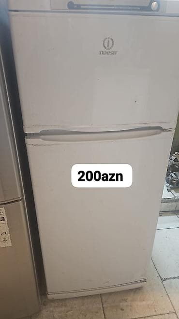 telfun satsi: 2 qapılı Indesit Soyuducu Satılır, rəng - Ağ — 1