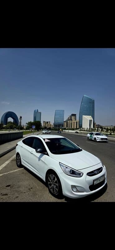 kia forte 2017: Hyundai Accent: 1.4 l | 2015 il Sedan — 1