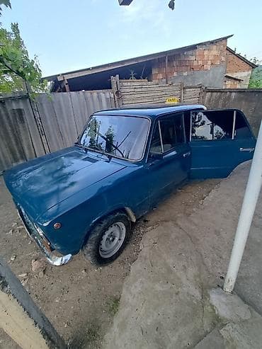 lada priora qiymeti: VAZ (LADA) 2101: 1.6 l | 1980 il 4500 km Sedan — 2