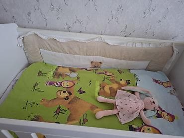 besiy: Oğlan və qız üçün, İşlənmiş, Dördbucaq, Beşik, Dəst ilə, Matras ilə, Yellənmə mexanizm ilə — 3