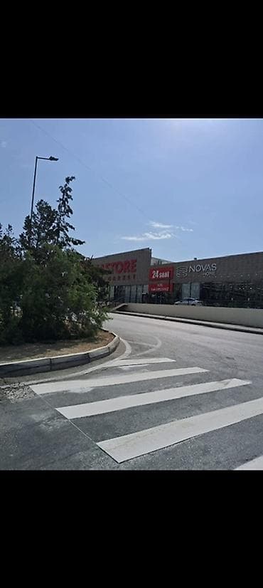 İcarəyə verilir – 30 m² obyekt - Ümumi plan: vitrin pəncərəli ön