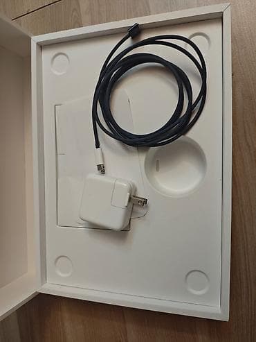 dell notbuk: İşlənmiş Apple MacBook, 13.1 ", Apple M3 Pro, 256 GB — 4