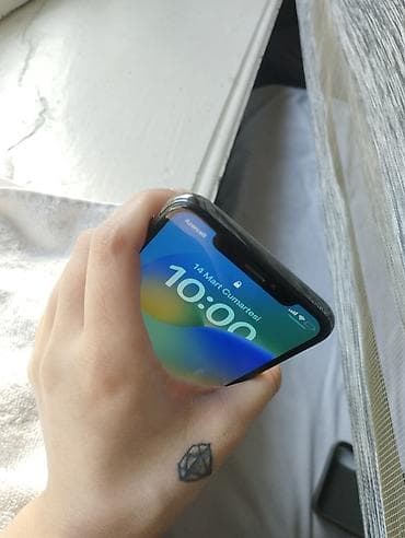 4s iphone: IPhone X, 64 GB, Qara, Face ID — 8