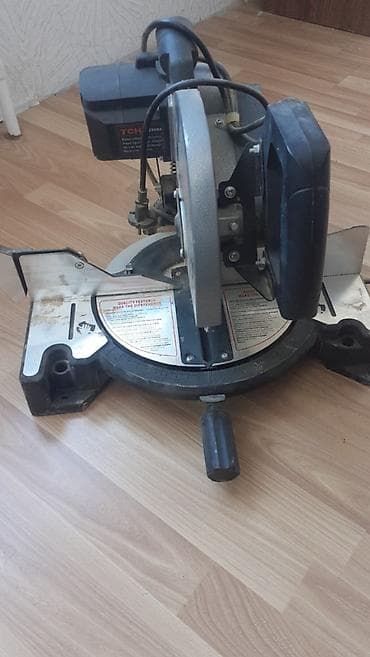 Крепежные изделия: TCH Углорез, 1800 Вт, 255 мм — 4