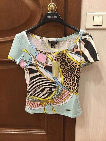 Roberto Cavalli qadın t‑şortu - Model: qısaqollu, dairəvi yaxalı -