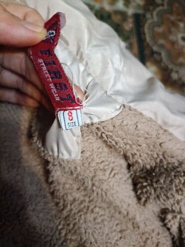 uşaqlar üçün polşa istehsalı papaqlar: Uşaq qış gödəkçəsi – FIRST Street Wear, ölçü: 6 - Rəng: bej - İsti — 2