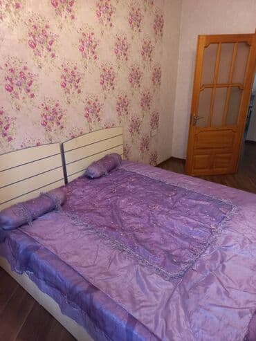 kirayə ev ayliq: Suraxanı rayonu, Yeni Günəşli qəsəbəsi, V massivində, Leninqrad 9 — 6