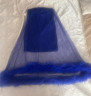 Krals mavisi rəngdə tül şal/örtü dəsti. - Material: incə, şəffaf tül — 1