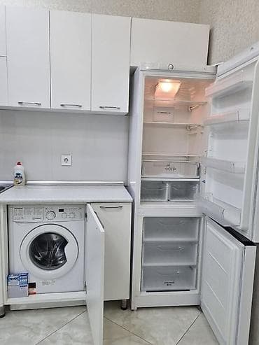 Гаражи: Mənzil isti pol, kombi və kondisioner ilə təmin olunub. İçində hər bir — 5