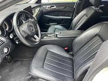 s class: Mercedes-Benz CLS-Class: 2.2 l | 2017 il Kupe — 9