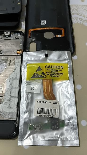 Məhsul: Samsun a10s zapçasti satilir kim istese zeng elesin endirimde