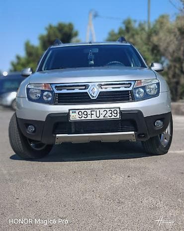 Renault Duster: 2 l | 2013 il 232000 km Krossover