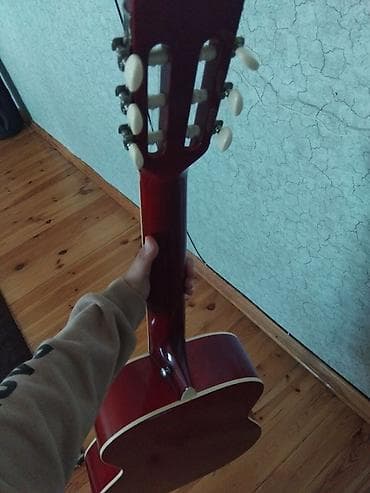 elektrik gitar: Klassik gitara — 2