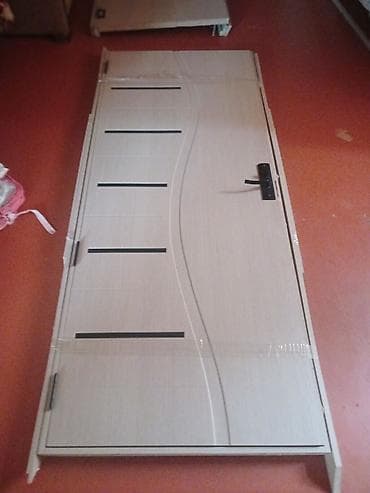 Müasir dizaynlı qapı dəsti - Material: Ağac teksturalı MDF/laminat