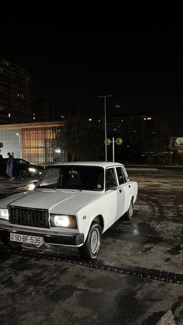 Автозапчасти: Model: LADA 2107 (Rusiya istehsalı) Kuzov: sedan, 4 qapı Rəng: ağ — 4
