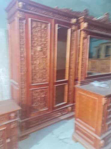 çinar ağacı: Açılan, 3 qapılı Düz dolab, Qarderob, paltar dolabı — 2