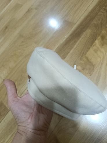 kepka papaqlar: Əl işi bej rəngli kepka/beret - Dizayn: Minimalist, dairəvi formalı — 3