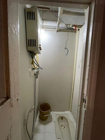 naximov kucesi: İcərişəhər metrosunan 300 m. məsafədə, Abdulla Şaiq 5 kücəsində — 12