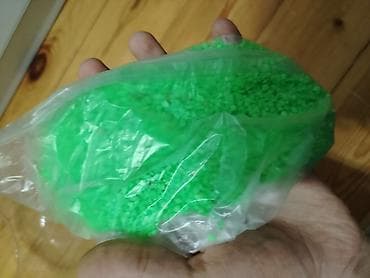 baliq akvarum: Şüşə akvarium qabı (balon) + dekorativ daşlar dəsti - Material — 3