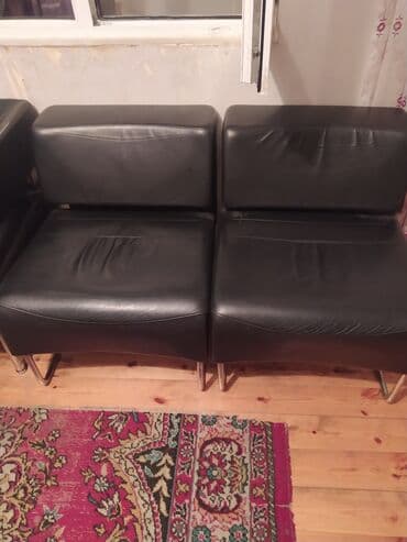 диваны в кафе: Угловой диван, Б/у, Кожа — 2