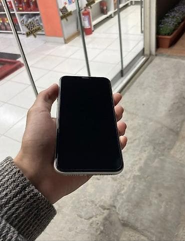 iphone 11 ucuz qiymete: IPhone 11, 64 GB, Ağ, Face ID — 3