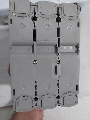 hovuz nasos: Schneider Electric Elektrik avtomat, 3 faza — 5