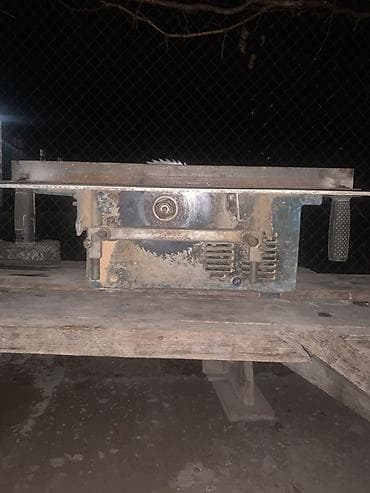 бензопила мотор сич: Stolüstü dairəvi mişar (ağac emalı üçün) - Güclü elektrik mühərriki — 1