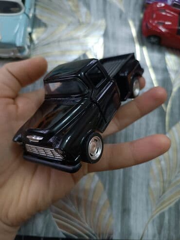 model masinlar: Hamsi birlikde satilir tek teke gore yazmiyin Müxtəlif rənglərdə və — 5