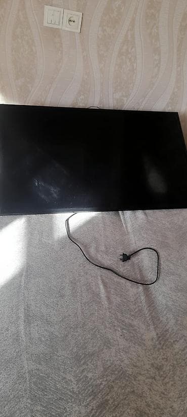 Аудиотехника: LED televiziya ekranı

samsunq 102 ekran — 1