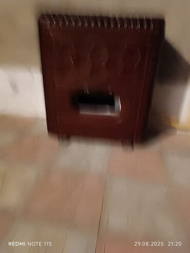 вентиляторы во осевые практик: Qəhvəyi rəngli qaz peçi qızdırıcısı. Dekorativ naxışlı metal korpusa — 1