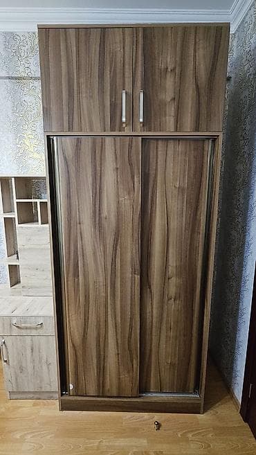qulp: 2 qapılı, Qəhvəyi, Taxta, Kupe, Düz dolab — 1
