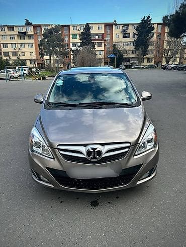 BAIC A115 hetçbek 1.5 mühərrik, 113 at gücü, 35.000 oriqinal probeq -