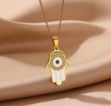 Qol saatları və aksesuarlar: Yeni polad seplər.Rəngi dəyişən deyil.
3 ədədi 10 manat — 4