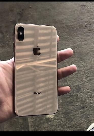 telefon saxlayan: IPhone Xs Max, 256 GB, Qızılı, Face ID — 3