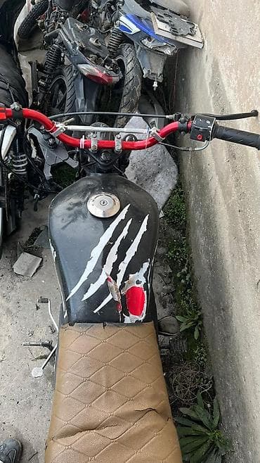 moto teker: Moped/motosiklet karkası və hissələri - Rəng: qara, rezin qırmızı — 1